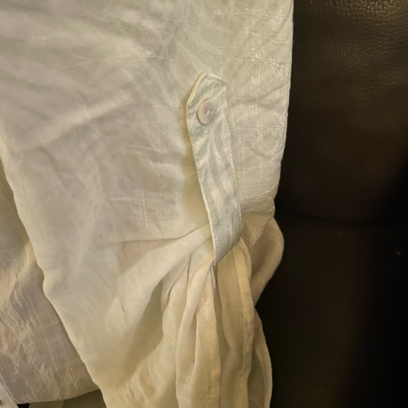 Elegant Tropical Green Leaf Print Blouse - Picture 4 of 6